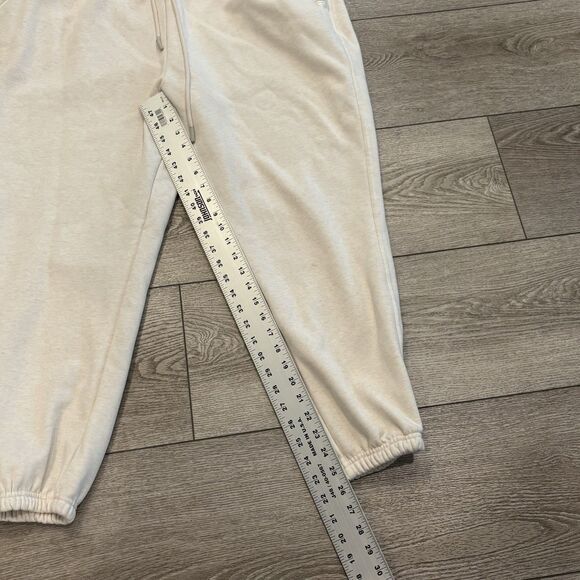 Fabletics Sweatpants Womens XXL 1X Joggers Athletic Elastic Waist Pull on Beige - Picture 5 of 6